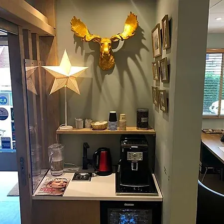 莱斯维瓦勒斯朗布依埃酒店 朗布依埃