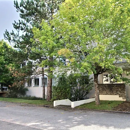 Villa Rambouillet 아파트호텔 랑부예